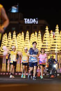 BIB: 
                            <button type="button" onclick="openModal(23977413)" class="btn btn-primary btn-sm float-right btn-popup" data-toggle="modal" data-target=".modal-high-quality">
                        <i class="fas fa-shopping-cart"></i> Add to Cart
                    </button>
                                            <button type="button" onclick="isThisMe(23977413, true)" class="btn btn-success btn-sm float-right btn-popup btn-isme hidden" data-toggle="tooltip" data-placement="bottom" title="นี่คือรูปของคุณใช่ไหม คลิกที่นี่เพื่อเอาเข้าอัลบั้ม">
                        <i class="fas fa-plus"></i> Add to album
                    </button>
                    <button type="button" onclick="isThisMe(23977413, false)" class="btn btn-warning btn-sm float-right btn-popup btn-isnotme hidden">
                        <i class="fas fa-ban"></i> Remove from album
                    </button>